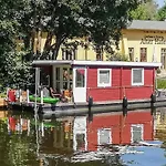 1 Bedroom Front Ship In Havelsee Ot Kuetzkow Fohrde