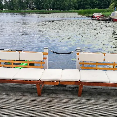 Ботель Stunning Ship In Havelsee Ot Kuetzkow