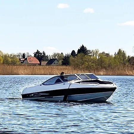 Stunning Ship In Havelsee Ot Kuetzkow Bateau-hôtel 3*