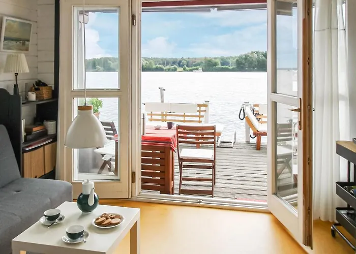 Stunning Ship In Havelsee Ot Kuetzkow 3*